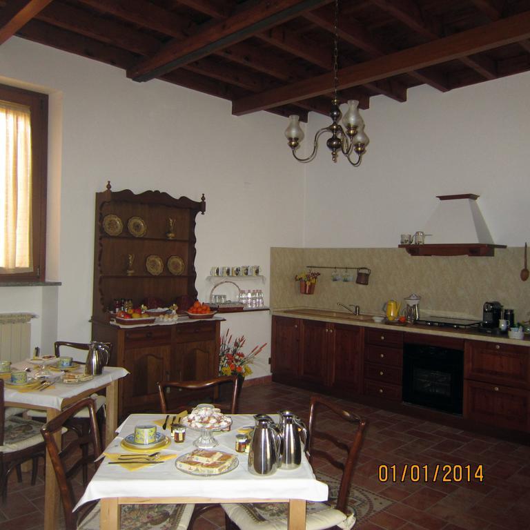 Bed And Breakfast Azienda Agricola Cascina Salazzara Magenta Værelse billede