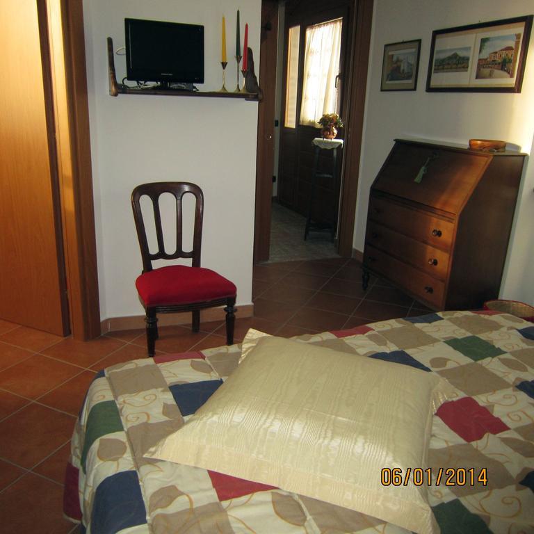 Bed And Breakfast Azienda Agricola Cascina Salazzara Magenta Eksteriør billede